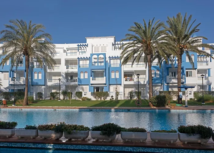 Calablanca Atico By Bookindenia