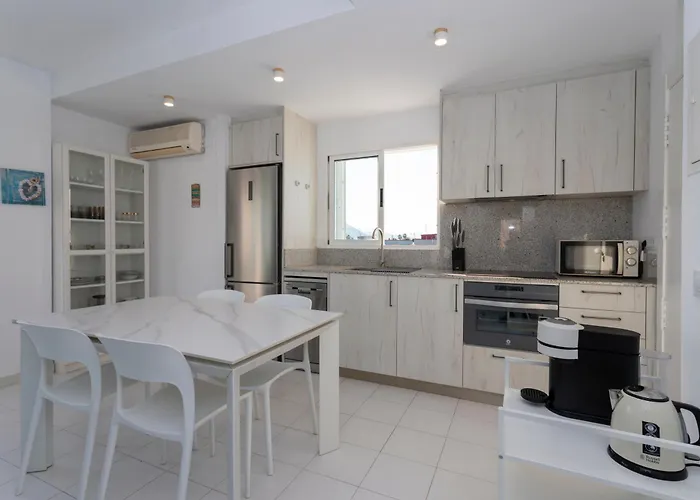 Calablanca Atico By Bookindenia アパート *